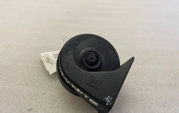 Maserati Levante Horn signal 670037596