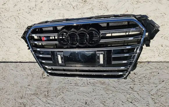 Audi A4 S4 B8 8K Front bumper upper radiator grill