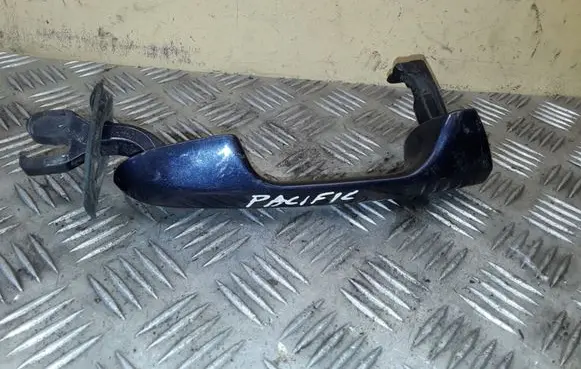 Chrysler Pacifica Front door exterior handle NOCODE