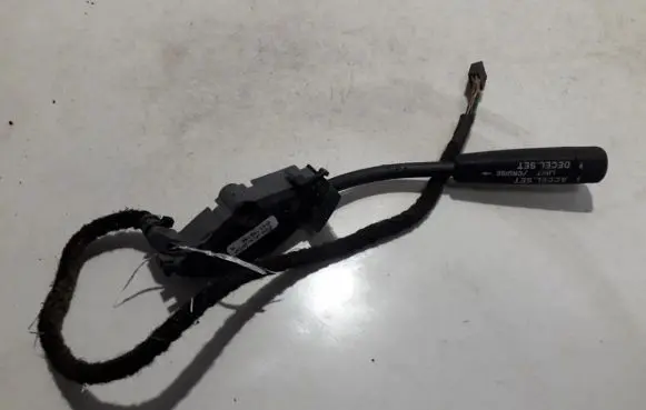 Mercedes-Benz C W203 Cruise control switch 
