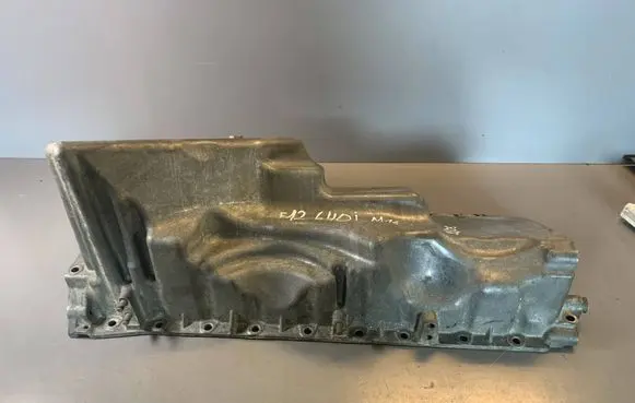 BMW 5 F10 F11 Oil sump 139920 7556663 11137556663
