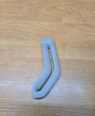 Volvo S60 Seat belt trim 