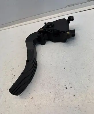 Renault Megane IV Accelerator throttle pedal 180023067R