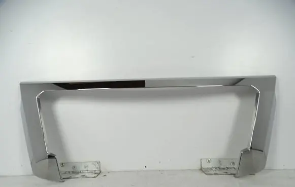 Front bumper upper radiator grill