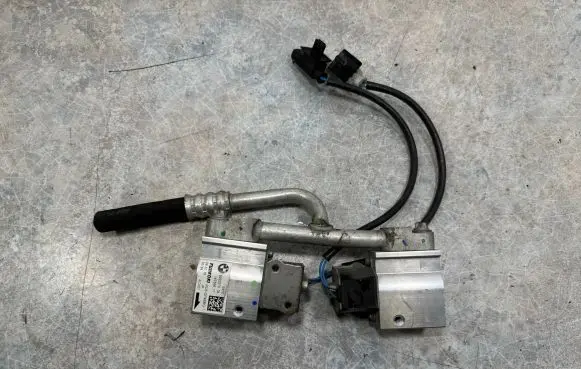 BMW i3 Air conditioning (A/C) expansion valve 9292570 64509292570
