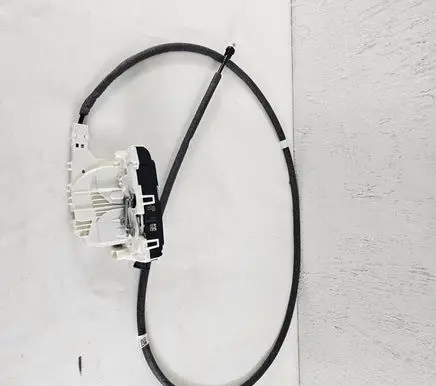 Mercedes-Benz Sprinter W907 W910 Sliding door lock A9107303800