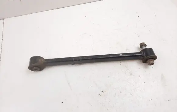 Rear control arm