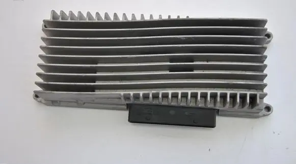 Audi A5 8T 8F HiFi Audio sound control unit 8R0035223E