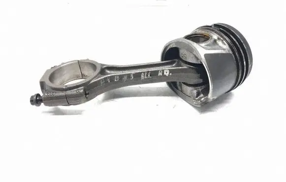 Audi A4 Allroad B8 Piston 038JV400