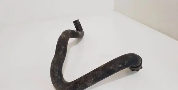 Volkswagen PASSAT B5 Engine coolant pipe/hose 8D0819379