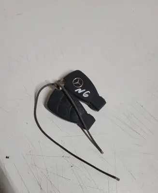 Mercedes-Benz ML W164 Ignition key/card 