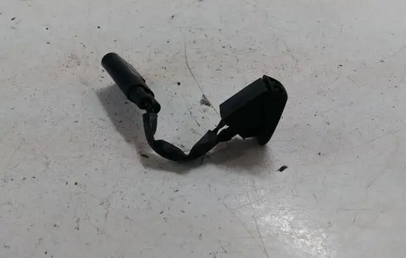 Ford Focus C-MAX Windshield washer spray nozzle XS4117666A