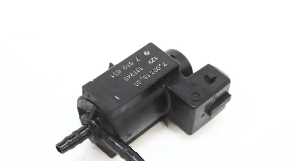 BMW 7 F01 F02 F03 F04 Turbo solenoid valve 7810831