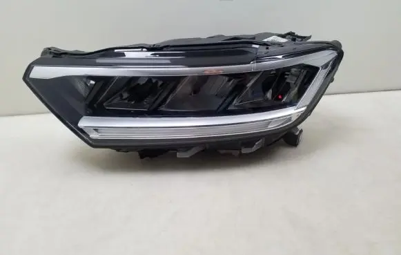 Volkswagen T-Roc Headlight/headlamp 2GA941005F