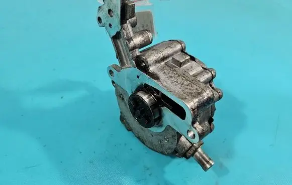 Audi A4 S4 B6 8E 8H Vacuum pump 038145209C IMPRK1572176