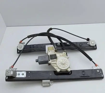Ford Mondeo MK IV Front door window regulator with motor 6M2114A389B