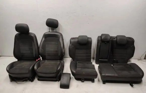 Seat set