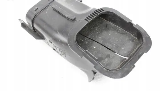 BMW 7 G70 Cabin air duct channel 