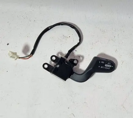 Subaru Legacy Cruise control switch 