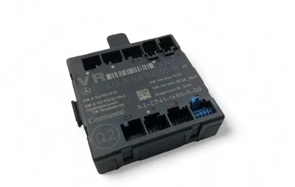 Mercedes-Benz CLA C117 X117 W117 Door control unit/module A1669000518