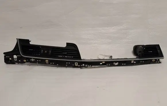 Audi Q5 SQ5 Dash center air vent grill 80B820902L