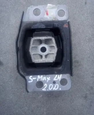 Ford S-MAX Engine mount bracket