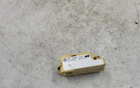 Volkswagen Bora Airbag deployment crash/impact sensor 1J0909606M