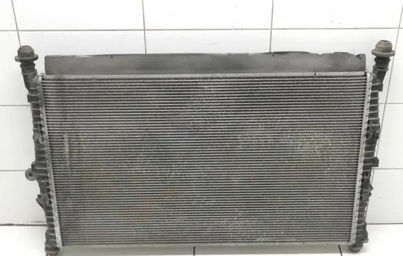 Coolant radiator