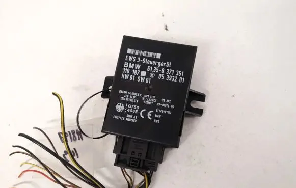 BMW 5 E39 Other control units/modules 61358371351 61.35-8371351