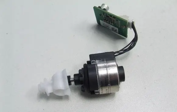 Volvo V40 Headlight level adjustment motor 704.61.116.99