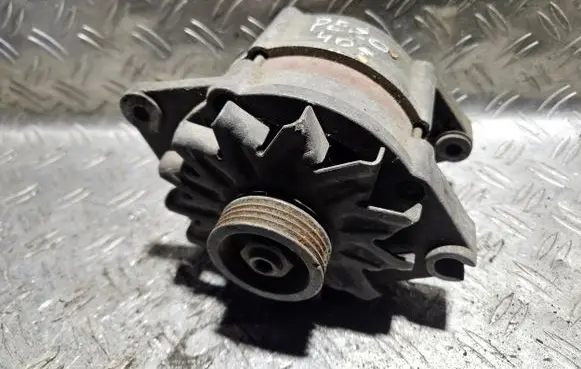 Peugeot 405 Generator/alternator 0120488214