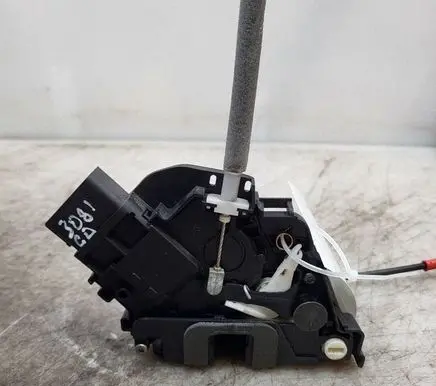 Ford Mondeo MK IV Rear door lock A048317 6M2AR26412BC