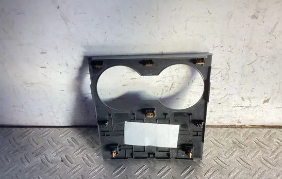 Tesla Model 3 Other center console (tunnel) element 175553600