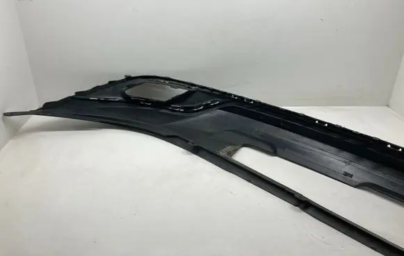 Audi Q8 Rear bumper lower part trim 4M8807521
