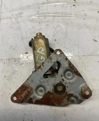 Nissan Patrol Y60 Rear door window regulator with motor