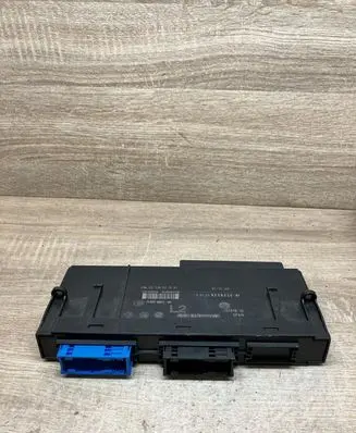 BMW 1 E81 E87 Comfort/convenience module 922632601 6135922632601