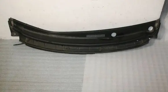 Nissan Note (E12) Wiper trim 668203VV0A