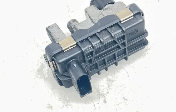 Mercedes-Benz C W204 Turbine electric control actuator 6NW009228