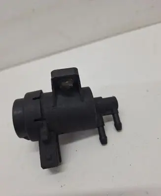 Renault Trafic II (X83) Turbo solenoid valve 7700113071