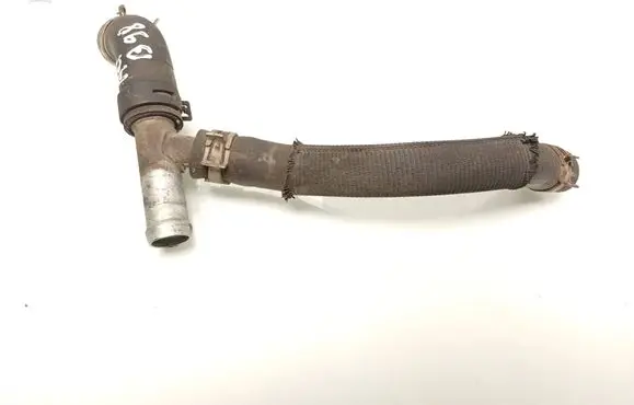 Nissan Qashqai+2 Engine coolant pipe/hose