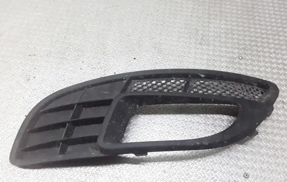 Fiat Croma Front fog light trim/grill 735447325