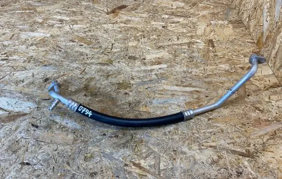 Nissan Micra K14 Air conditioning (A/C) pipe/hose 924805FF0A