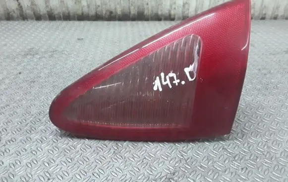 Alfa Romeo 147 Tailgate rear/tail lights 46556346