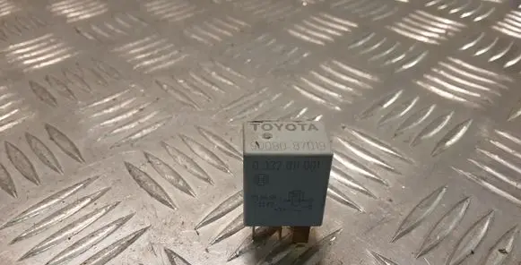 Toyota Corolla Verso E121 Other relay 9008087019