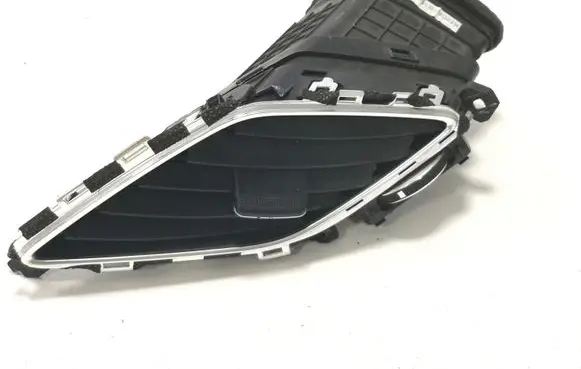 Hyundai i40 Dash center air vent grill 974203Z000 U09D86