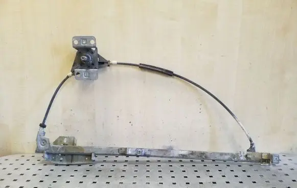 Volkswagen Transporter - Caravelle T4 Front door manual window regulator 701837501