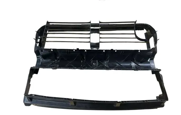 BMW 7 F01 F02 F03 F04 Intercooler air guide/duct channel 18779815 51747183854 L6F0LT1