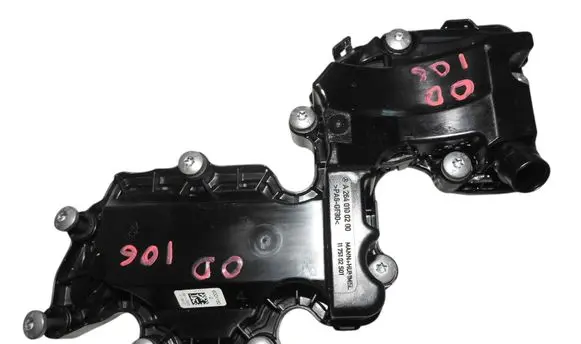 Mercedes-Benz C AMG W205 Oil breather separator A2640100200