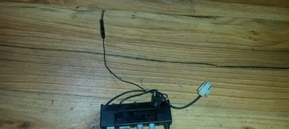 BMW 5 E39 Antenna control unit 65258352499 Nenustatyta