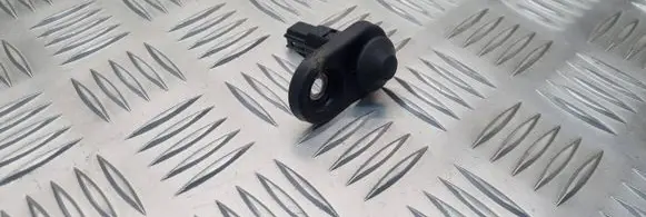 Toyota Avensis T250 Front door sensor 